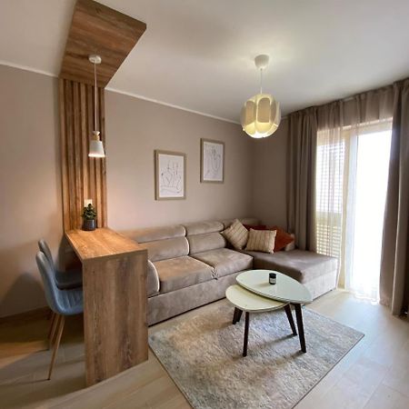 Apartman Tara Τίβατ Εξωτερικό φωτογραφία